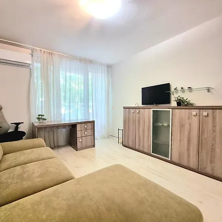 Relax Бургас